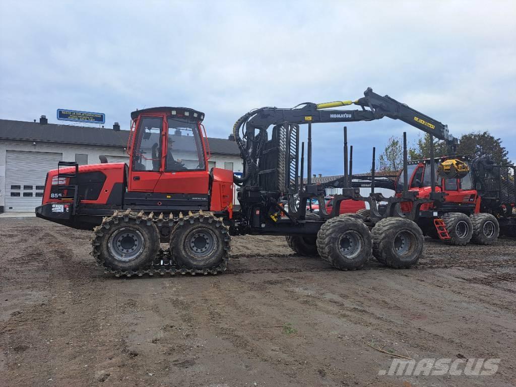 Komatsu 855 Naudoti miškovežiai (Forvarderiai)