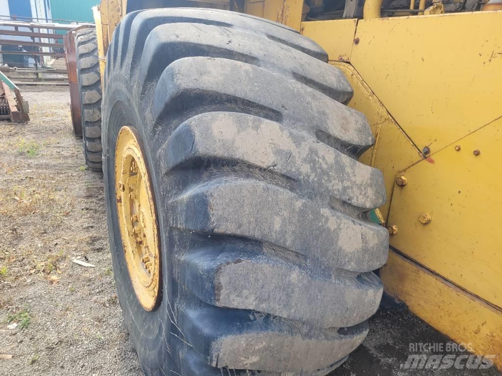 CAT 980 B Naudoti ratiniai krautuvai