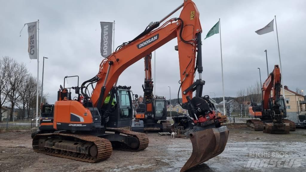Doosan 235 LCR Vikšriniai ekskavatoriai