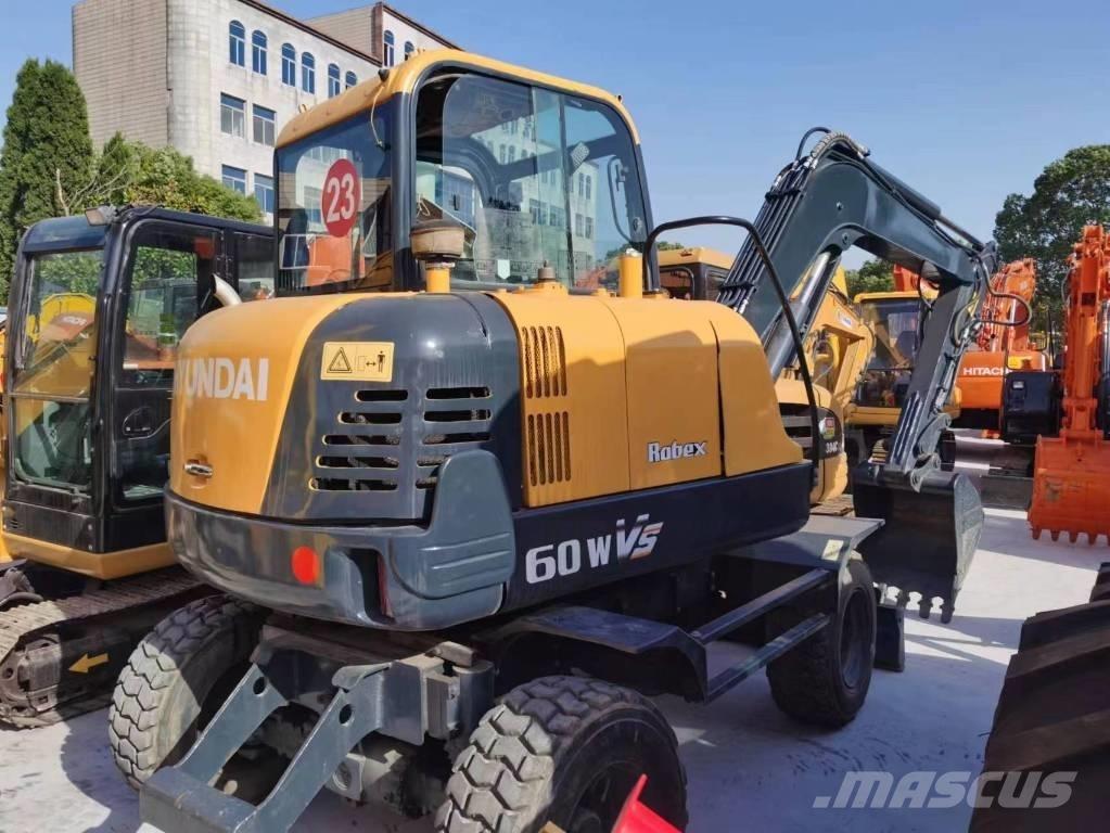 Hyundai Robex 60 W Ratiniai ekskavatoriai