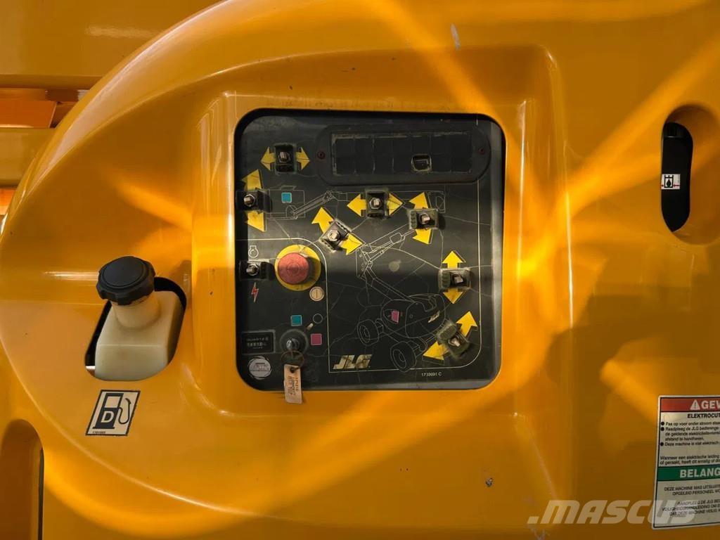 JLG 450AJ Alkūniniai keltuvai