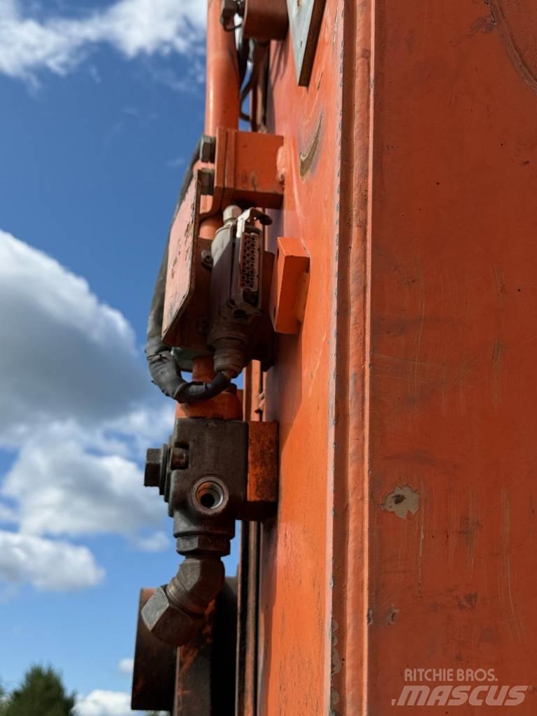 Doosan DX 235 LCR Vikšriniai ekskavatoriai