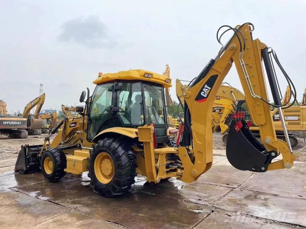 CAT 420 F Ekskavatoriniai krautuvai