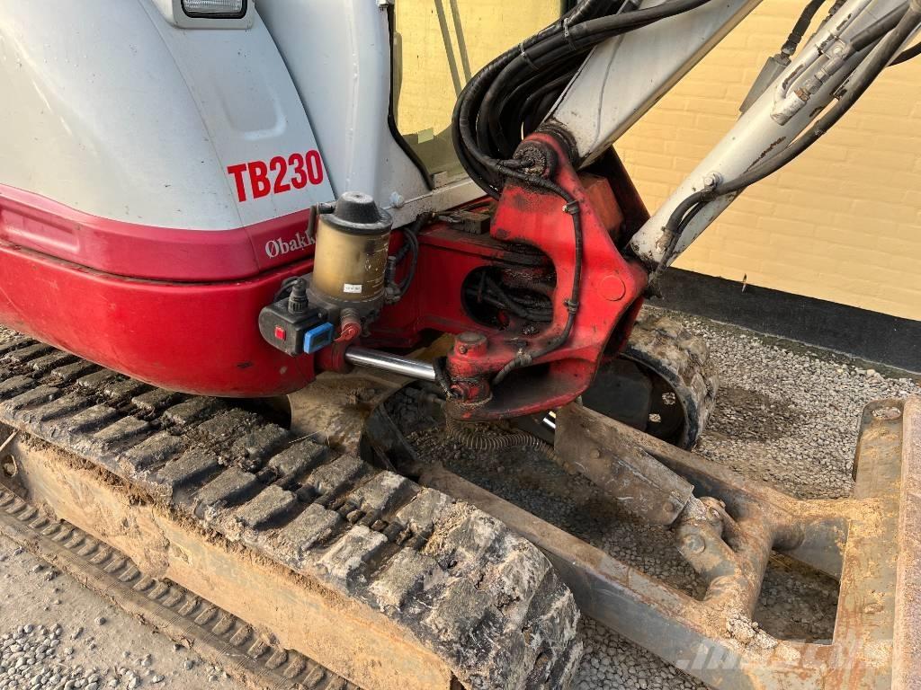 Takeuchi TB 320 Mini ekskavatoriai < 7 t