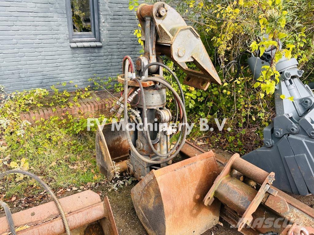 JCB JS 145 W Ratiniai ekskavatoriai
