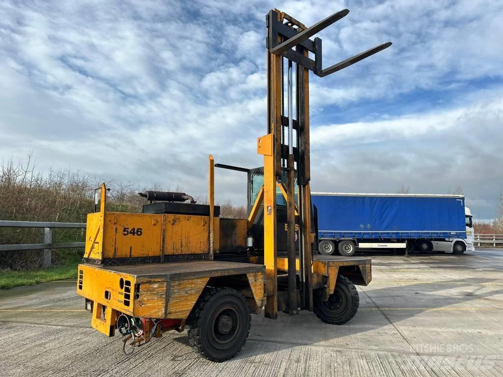 Boss 546 SIDE LOADER Krautuvai su pakrovimu iš šonų