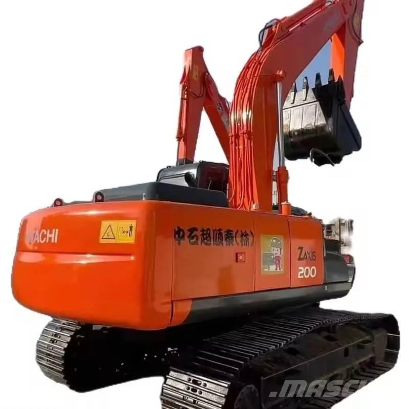 Hitachi ZX 200 Vikšriniai ekskavatoriai