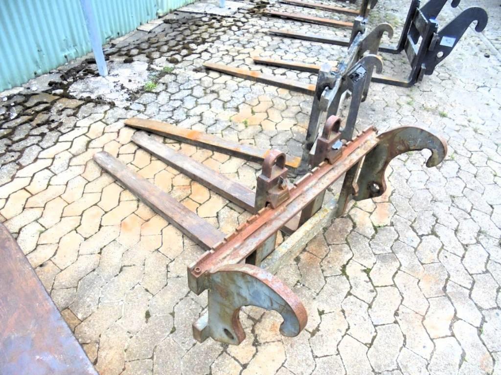 Atlas AR 80 Naudoti ratiniai krautuvai