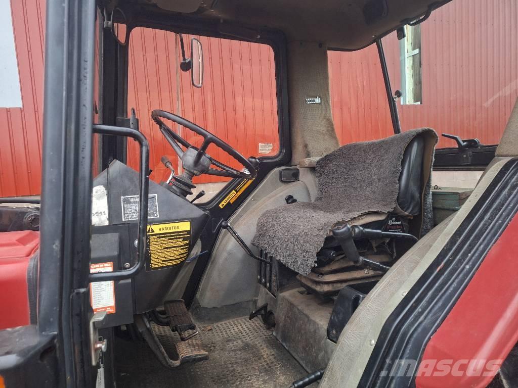 Case IH 885 XL Traktoriai