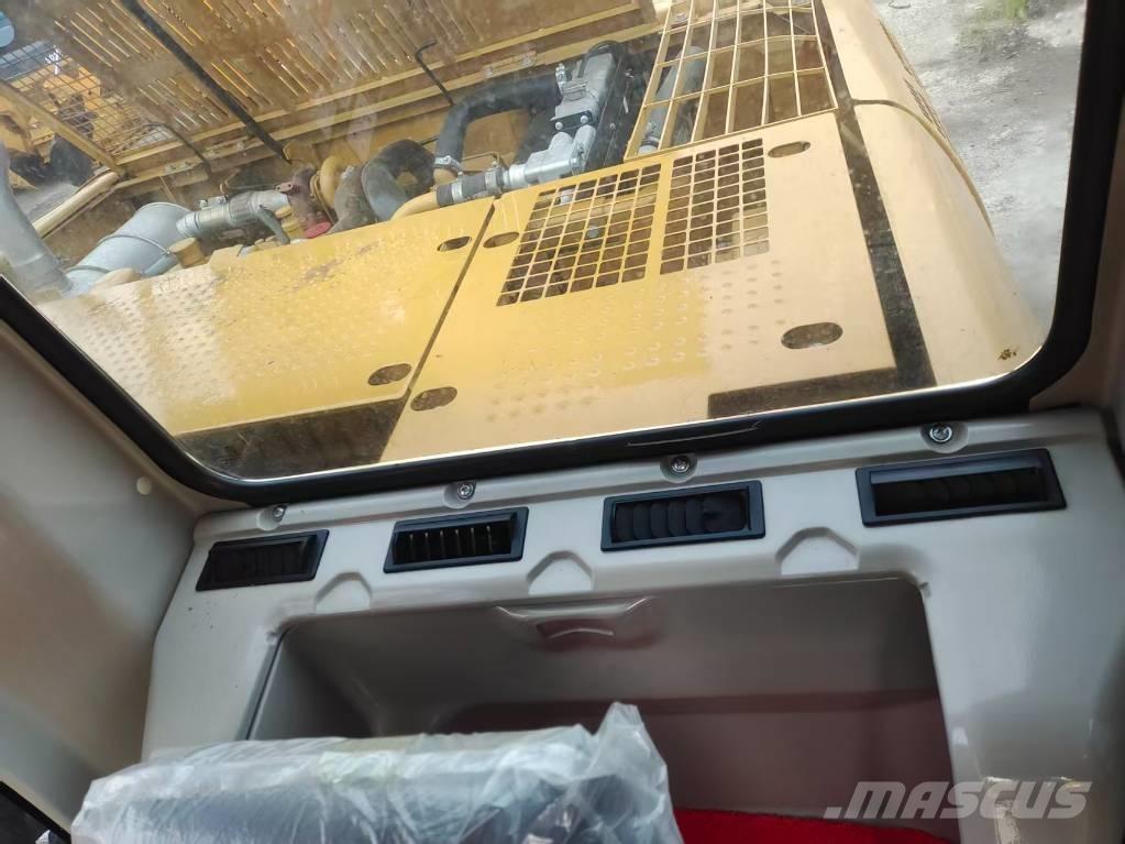 CAT 320 C L Vikšriniai ekskavatoriai