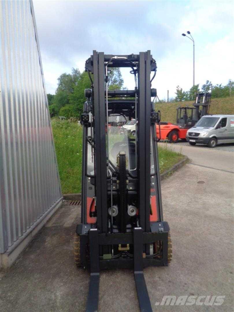 Linde E20PH Elektriniai šakiniai krautuvai