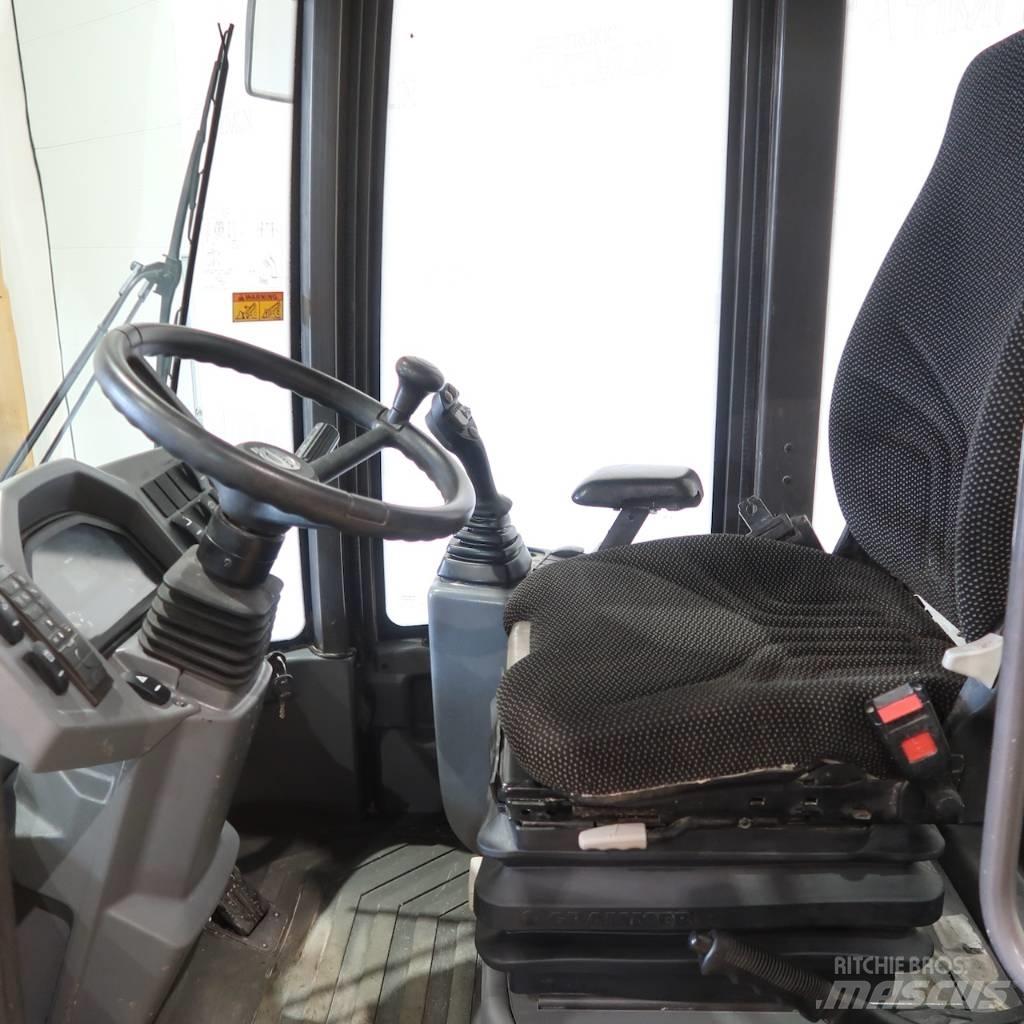 Volvo L30G Naudoti ratiniai krautuvai