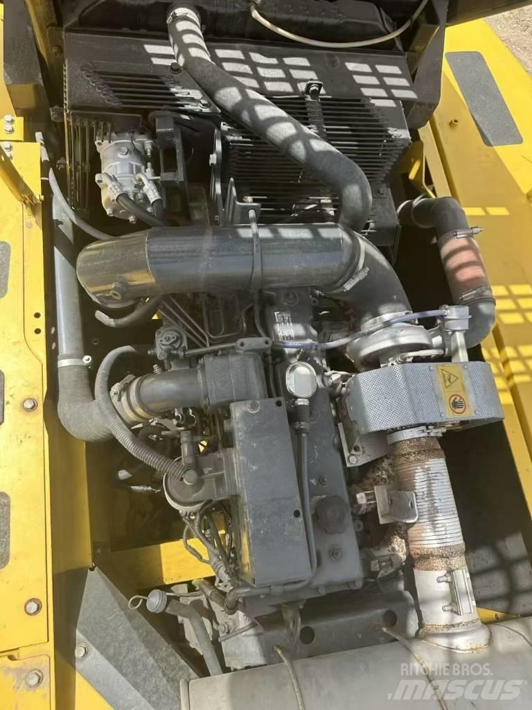 Komatsu PC 350 Vikšriniai ekskavatoriai
