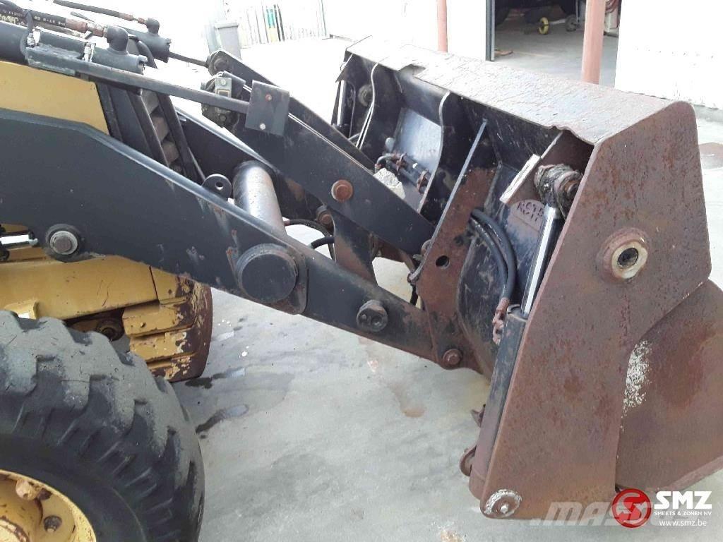 CAT 432 D Ekskavatoriniai krautuvai