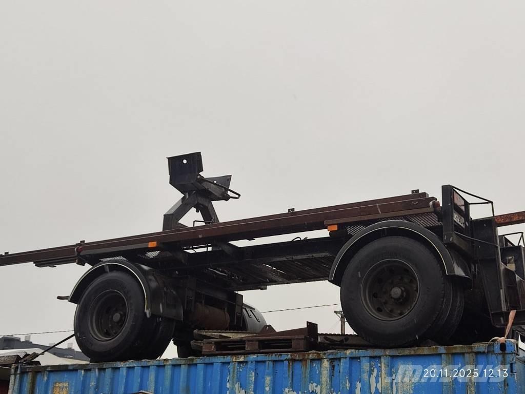 Lokomo A 393 NR Visureigiai kranai