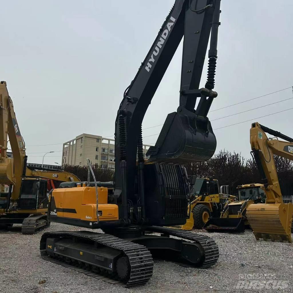 Hyundai 220VS Vikšriniai ekskavatoriai