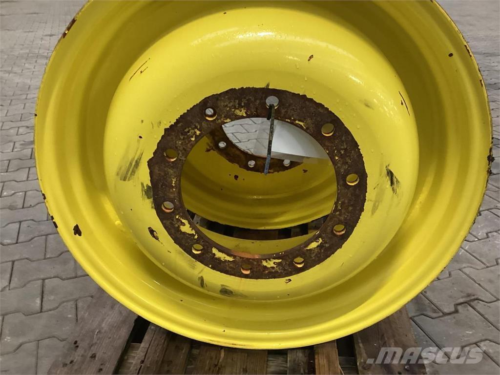 John Deere 15x30 Padangos, ratai ir ratlankiai