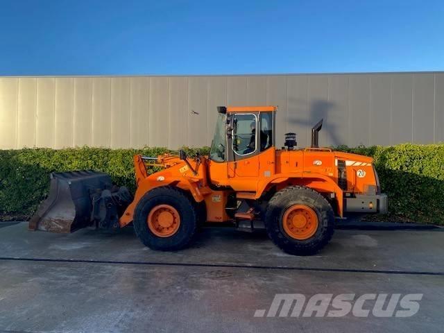 Doosan DL 200 Naudoti ratiniai krautuvai