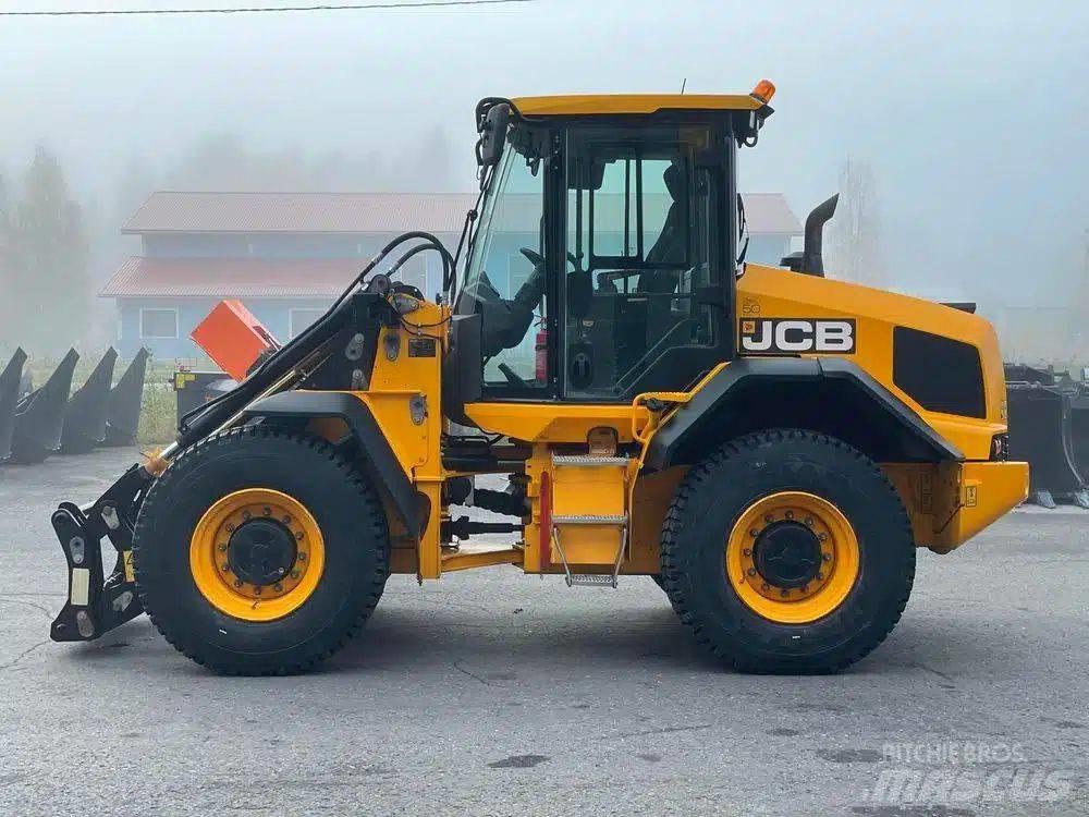 JCB 417 HT Naudoti ratiniai krautuvai