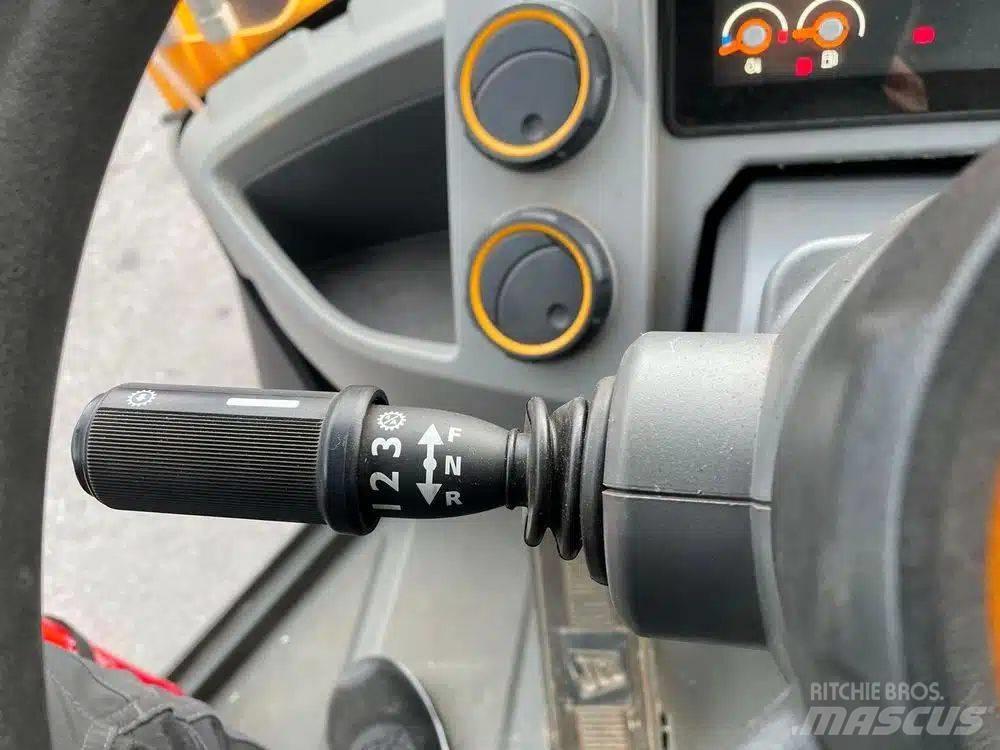 JCB 417 HT Naudoti ratiniai krautuvai