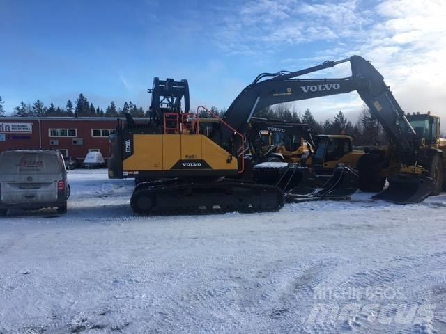 Volvo EC250EL Vikšriniai ekskavatoriai