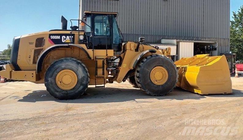 CAT 980 M Naudoti ratiniai krautuvai
