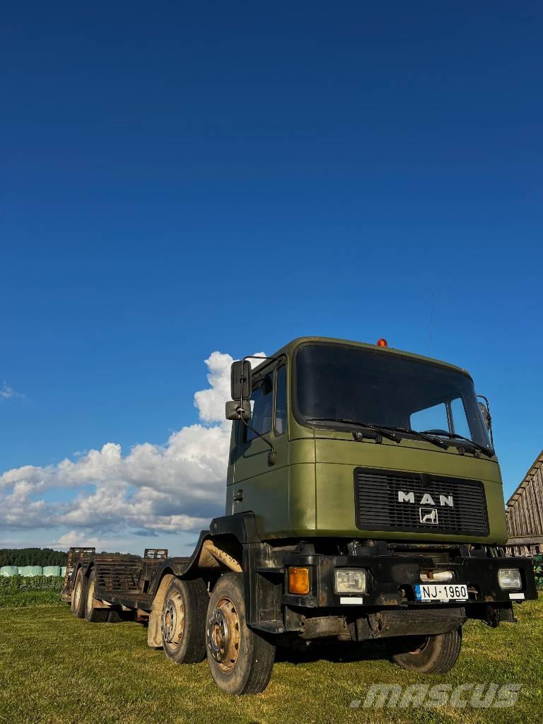 MAN 32.322 Miškovežių vilkikai