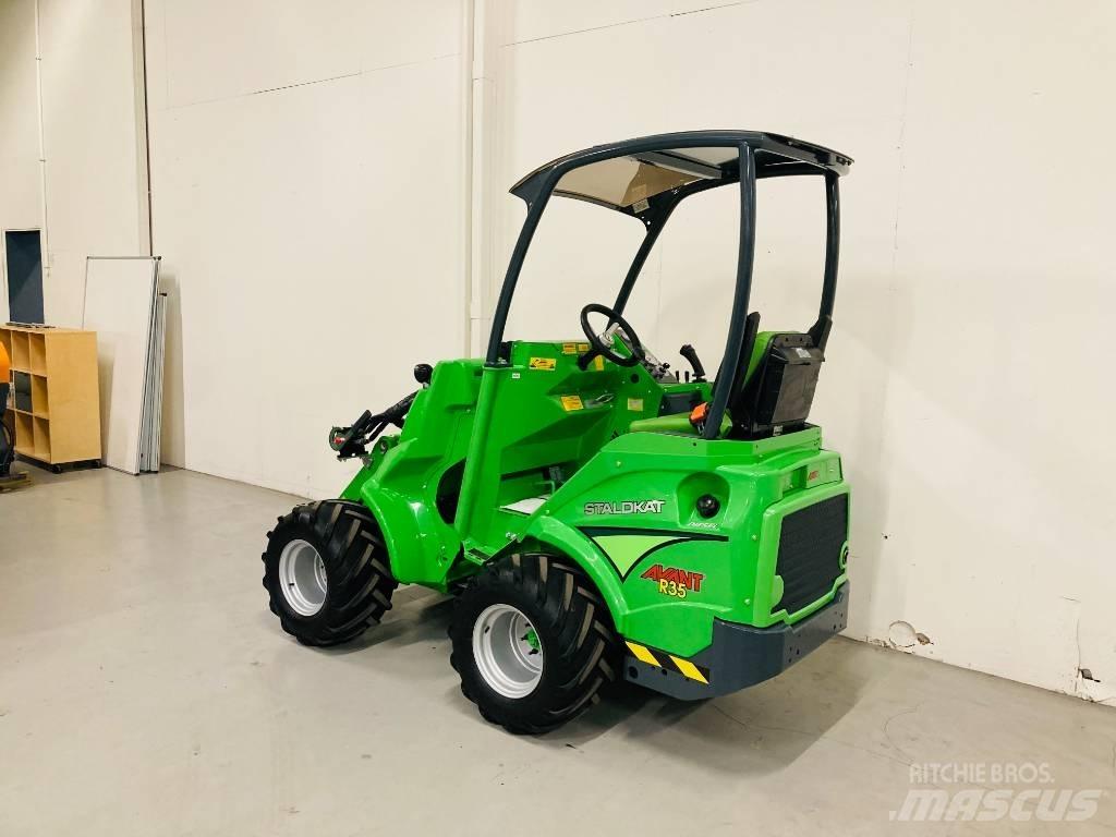 Avant R 35 Mini krautuvai