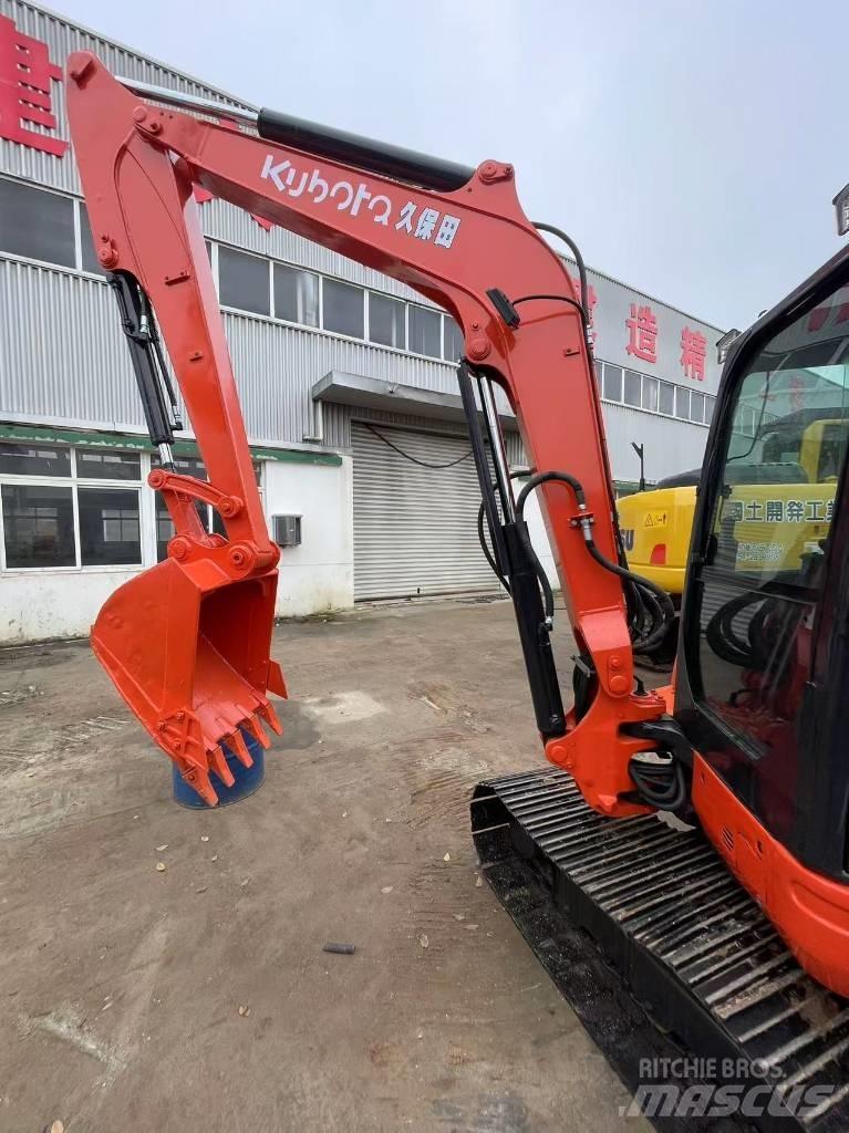 Kubota KX 163 Vidutinės galios ekskavatoriai 7-12 t