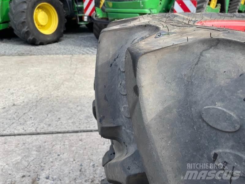 BKT 420/85 R 28 Kiti naudoti traktorių priedai