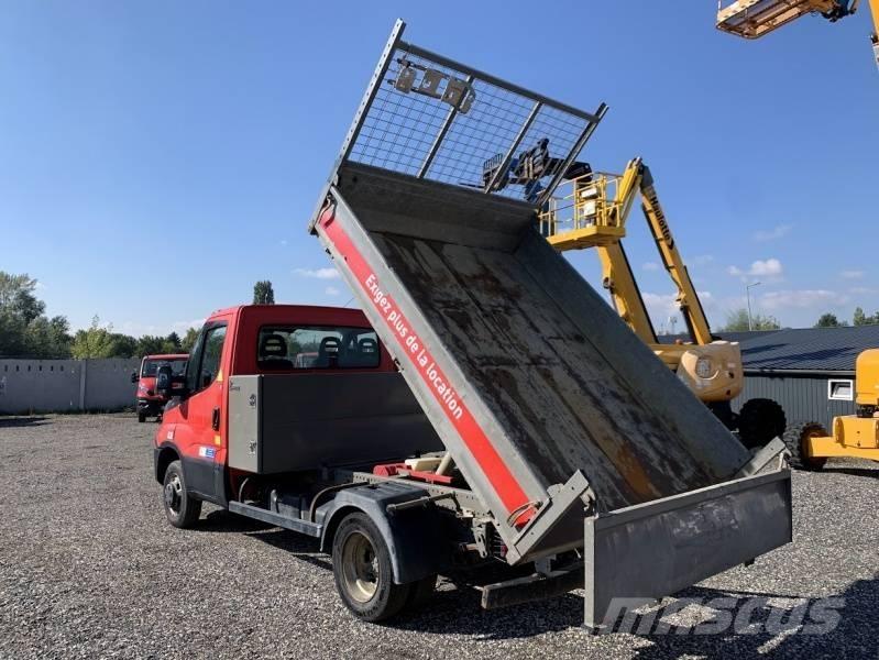 Iveco 35C13 - Tipper Savivarčių priekabų vilkikai