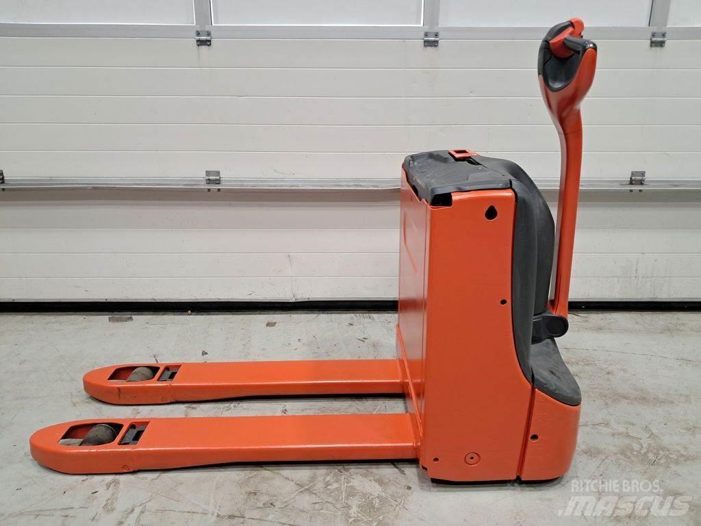 Linde T16 Mažų aukščių keltuvai