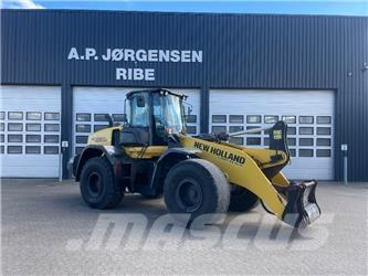New Holland W 190 Naudoti ratiniai krautuvai