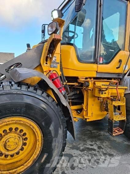 Volvo L 70 H Naudoti ratiniai krautuvai