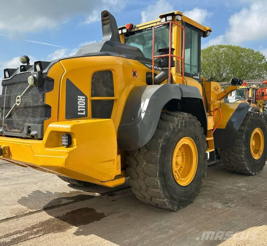 Volvo L 110 H Naudoti ratiniai krautuvai