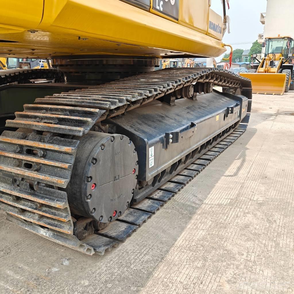 Komatsu 400-8 Vikšriniai ekskavatoriai