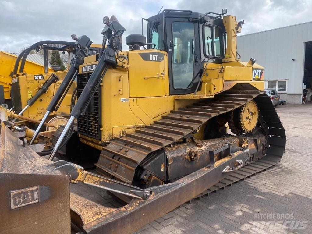 CAT D 6 T LGP Vikšriniai buldozeriai