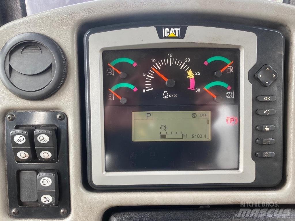 CAT D 6 T LGP Vikšriniai buldozeriai