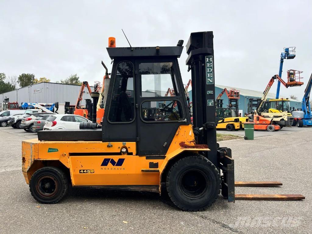 Heden 4450 Dyzeliniai krautuvai