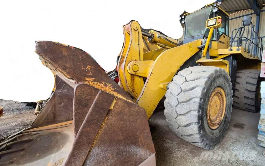 Komatsu WA 600-6 Naudoti ratiniai krautuvai