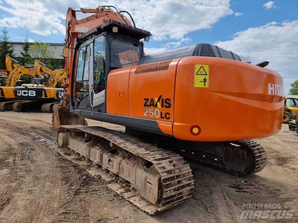 Hitachi ZX 250 LC-3 Vikšriniai ekskavatoriai