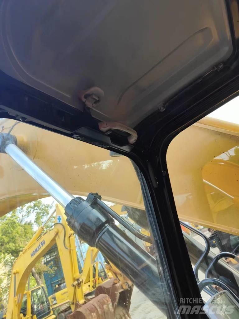 CAT 349 D2 Vikšriniai ekskavatoriai