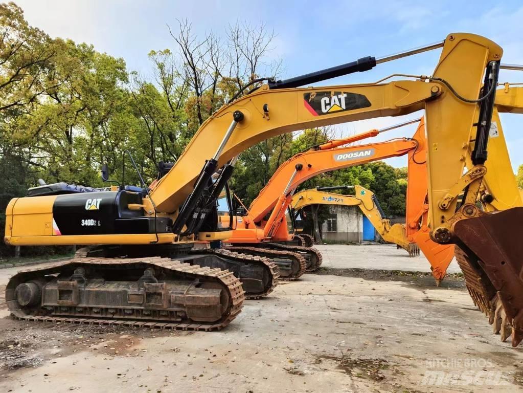CAT 349 D2 Vikšriniai ekskavatoriai