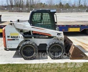 Bobcat S550 Krautuvai su šoniniu pasukimu