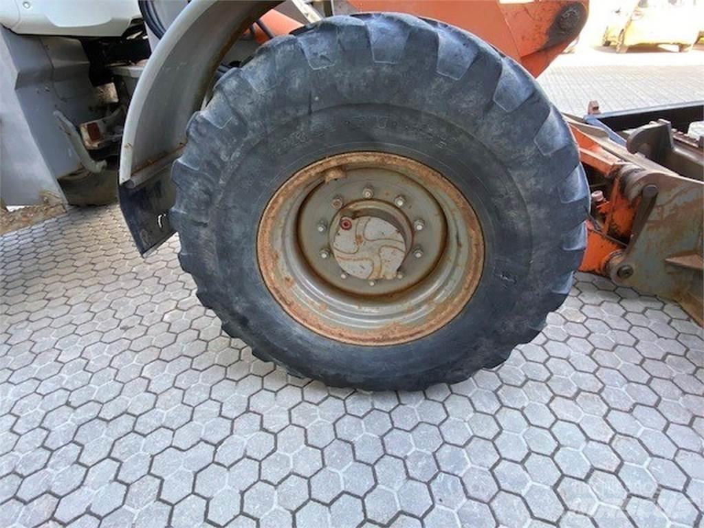Atlas AR95 Daugiafunkciniai pakrovėjai
