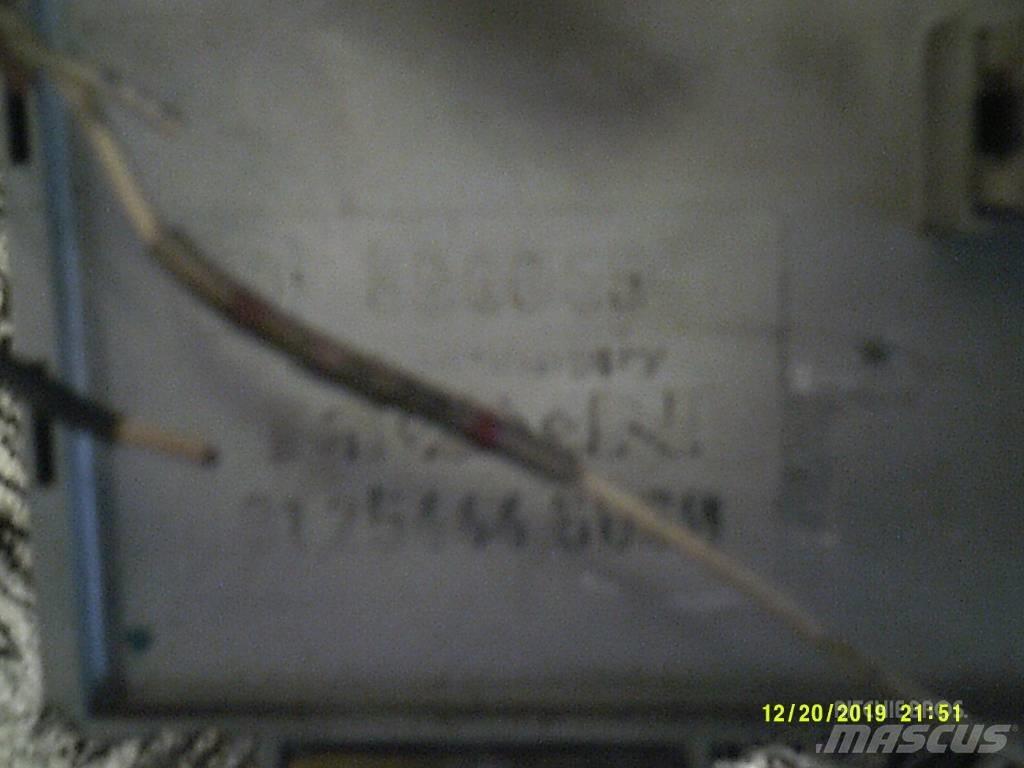 MAN TGS 81254446060 Kabinos ir salonai