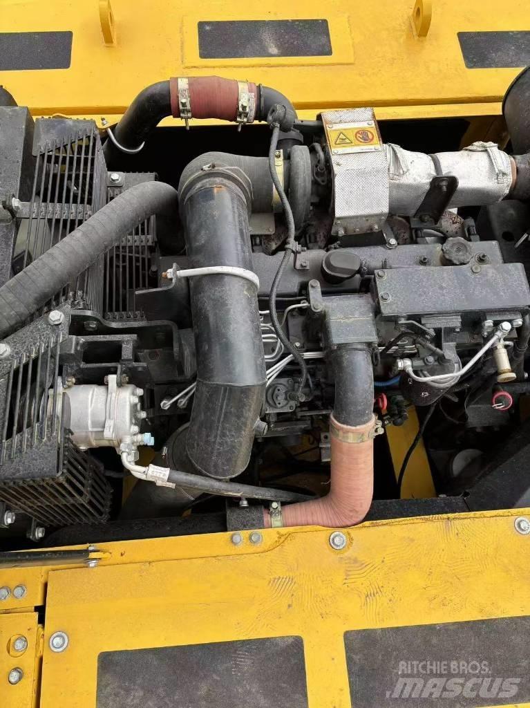 Komatsu PC 350 Vikšriniai ekskavatoriai