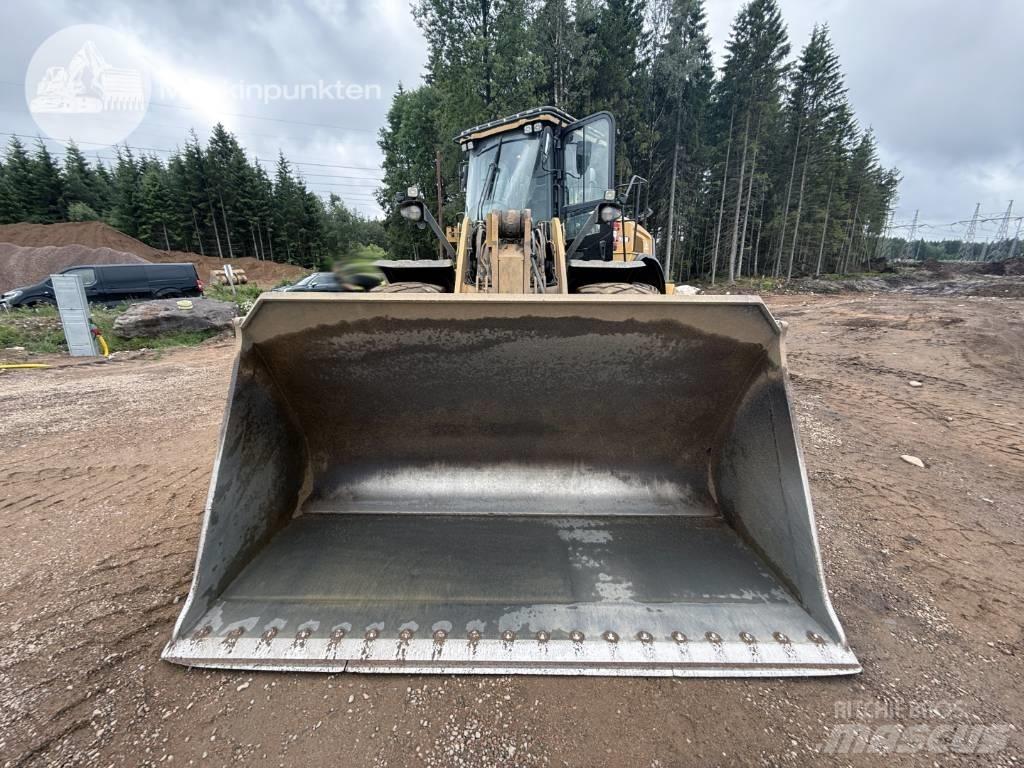 CAT 950 M Naudoti ratiniai krautuvai