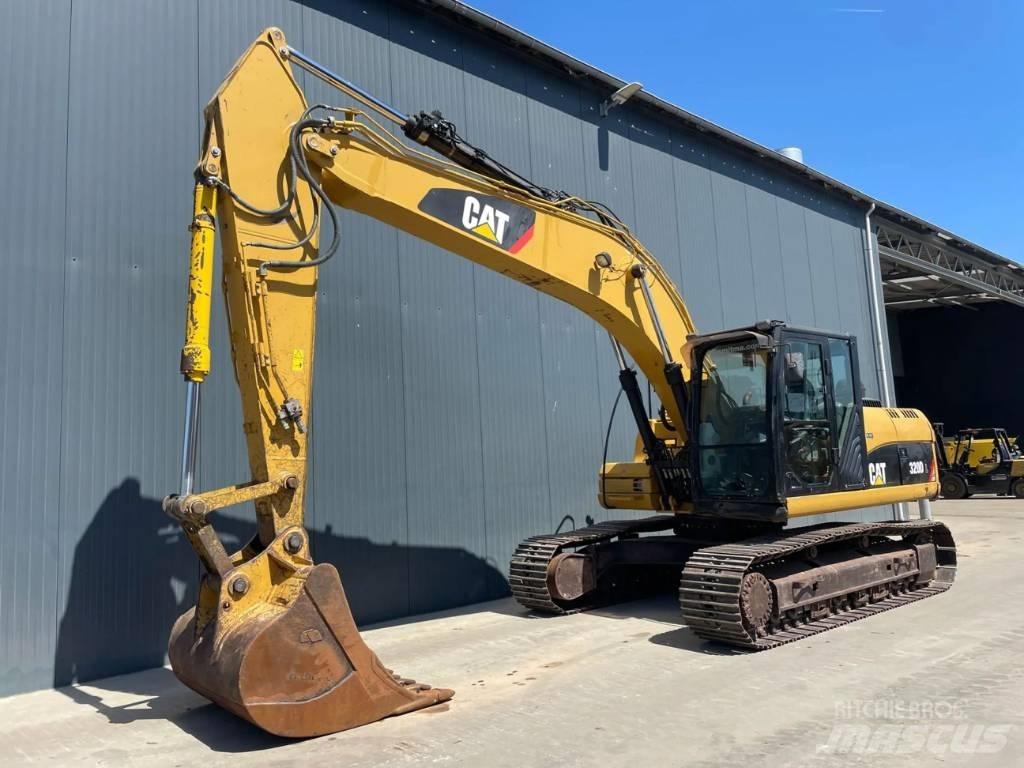 CAT 320D L Vikšriniai ekskavatoriai