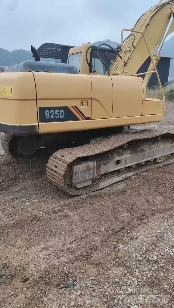 LiuGong 925 D Vikšriniai ekskavatoriai